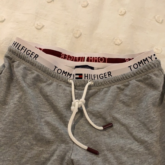 Tommy Hilfiger Joggers - Picture 3 of 5